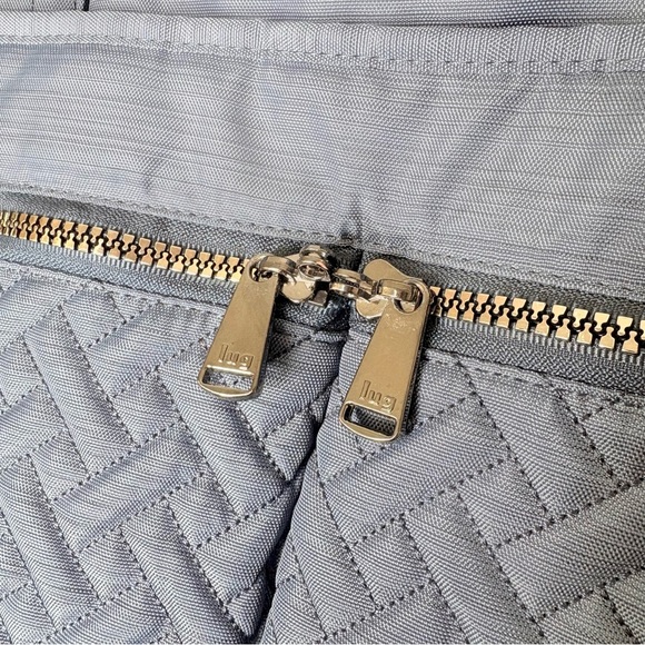 Lug Bumper Tote Bag Brushed Blue Quilted Travel Gym Overnight Carryall Crossbody - Picture 5 of 13